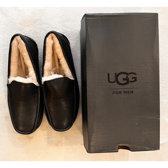 UGG Pure Ascot Mens Pebble Black Leather Sheepskin Slipper Size 8 US New in Box main image 5